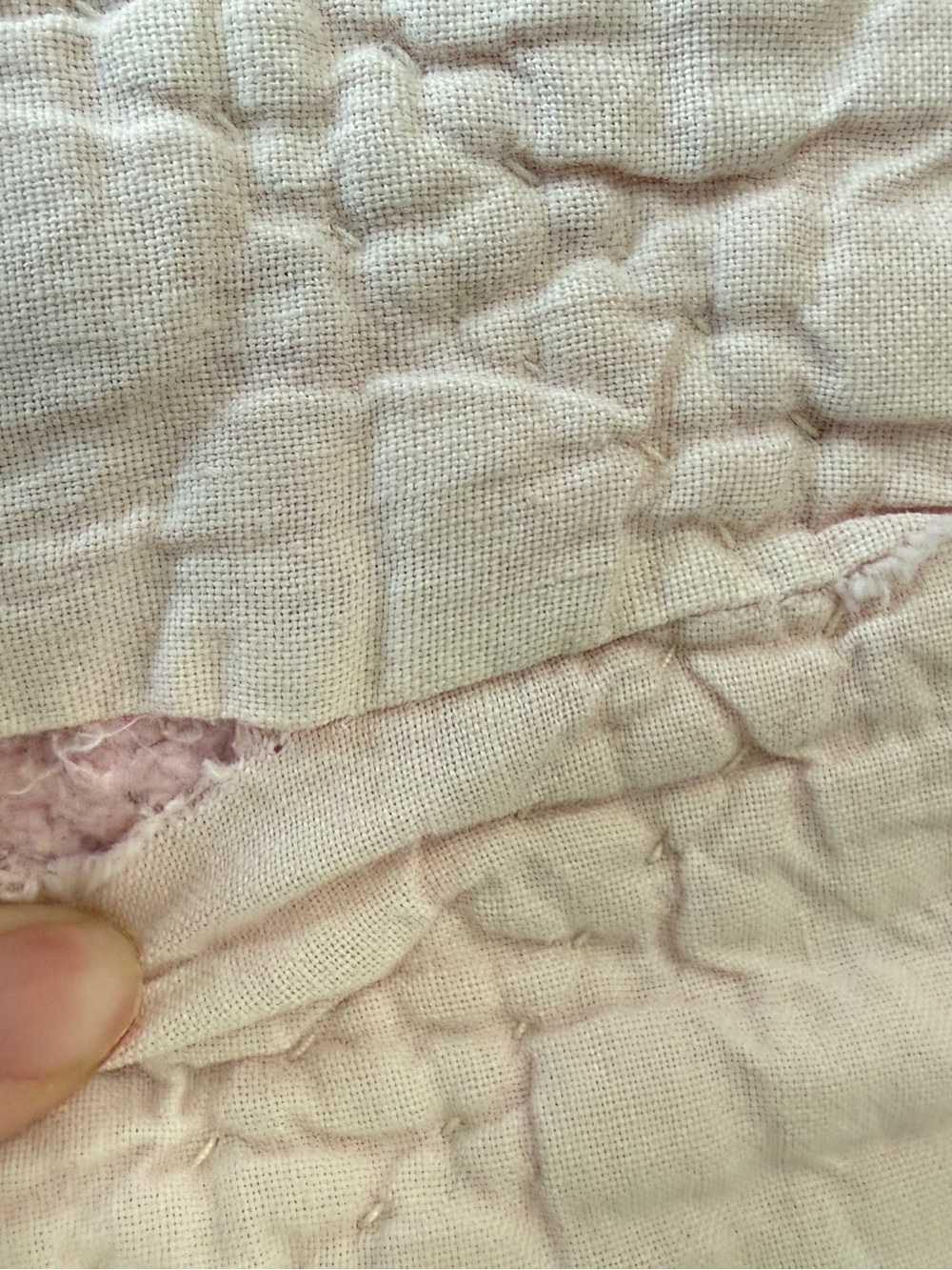 Vintage Bride’s Quilt Style Appliqué Quilt Pastel Cottagecore Floral Coverlet - Picture 10 of 15